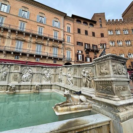 Corte Mascagni Siena Exterior foto